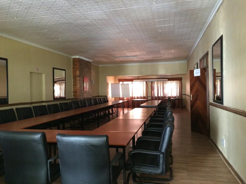 Mcbest Guest House Эрмело Экстерьер фото